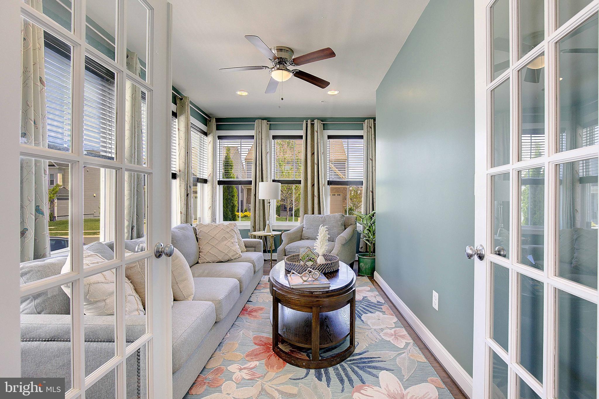 TWO RIVERS - Residential