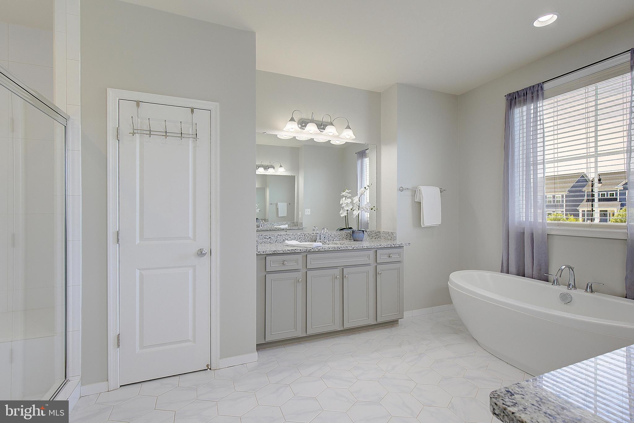 TWO RIVERS - Residential