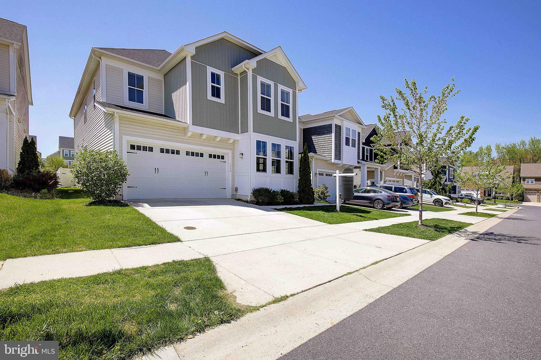 1290 SPANISH OAK WAY