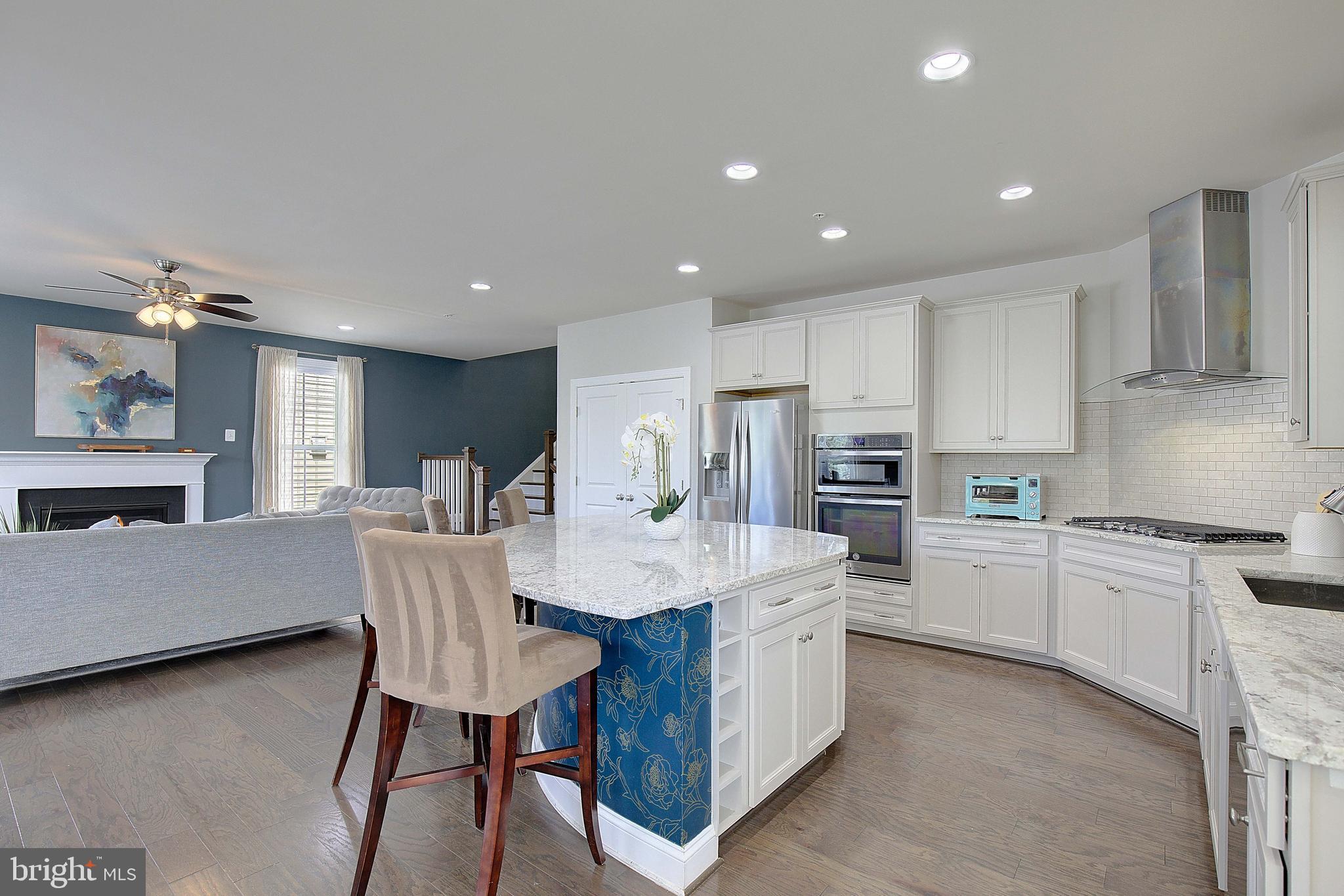 TWO RIVERS - Residential