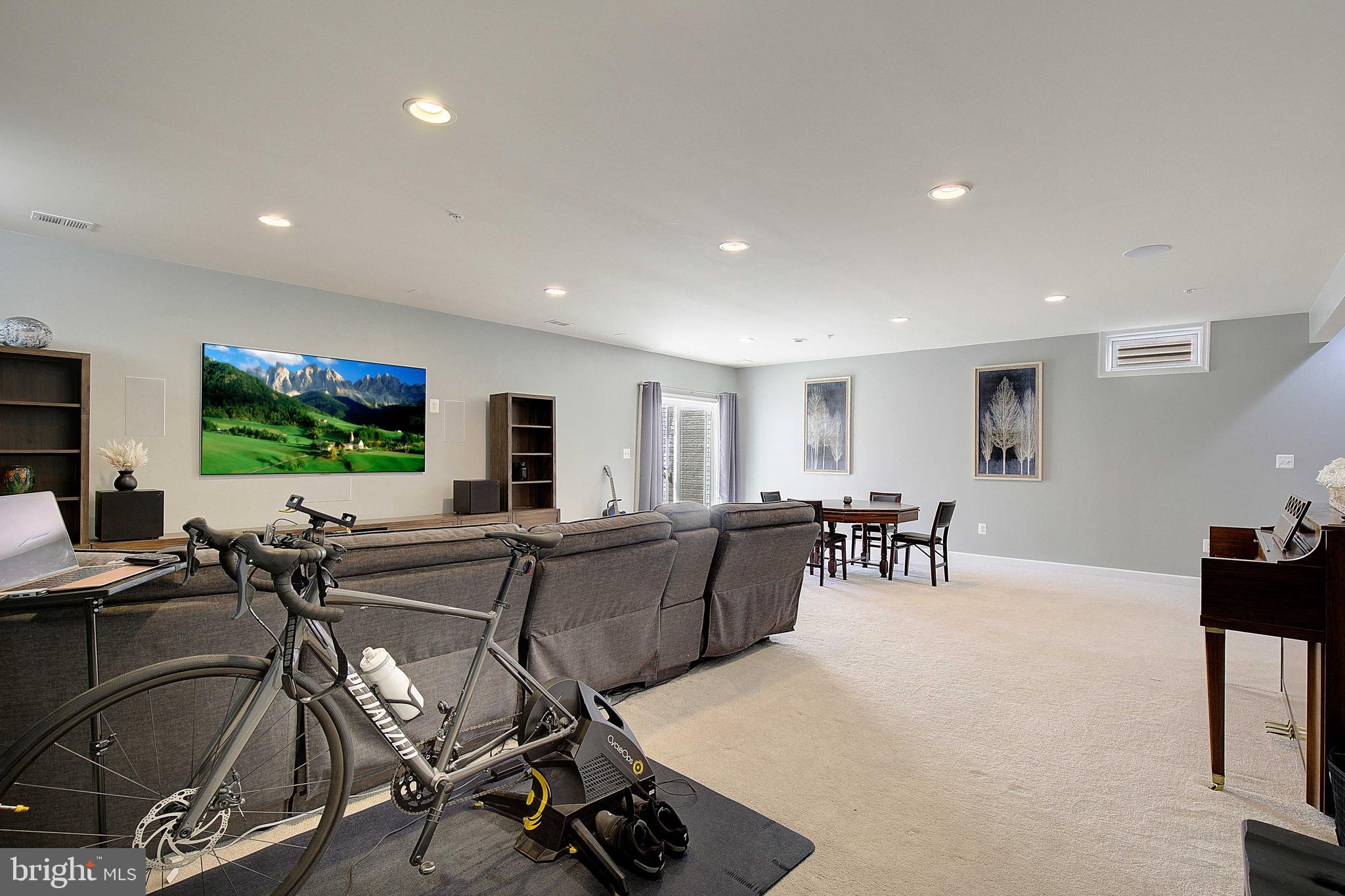 TWO RIVERS - Residential