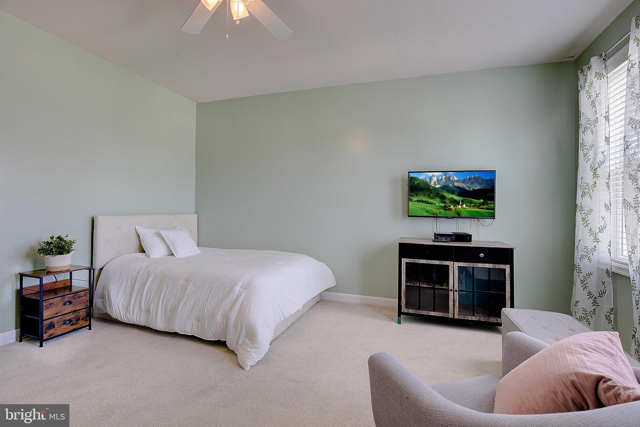 TWO RIVERS - Residential