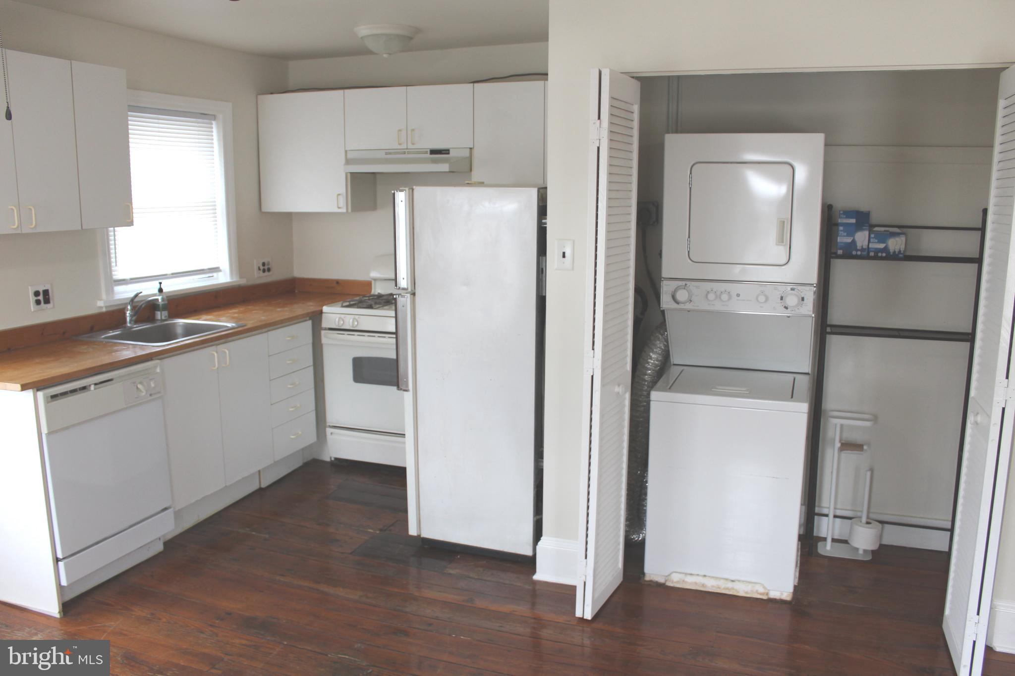 MANAYUNK - Residential Income
