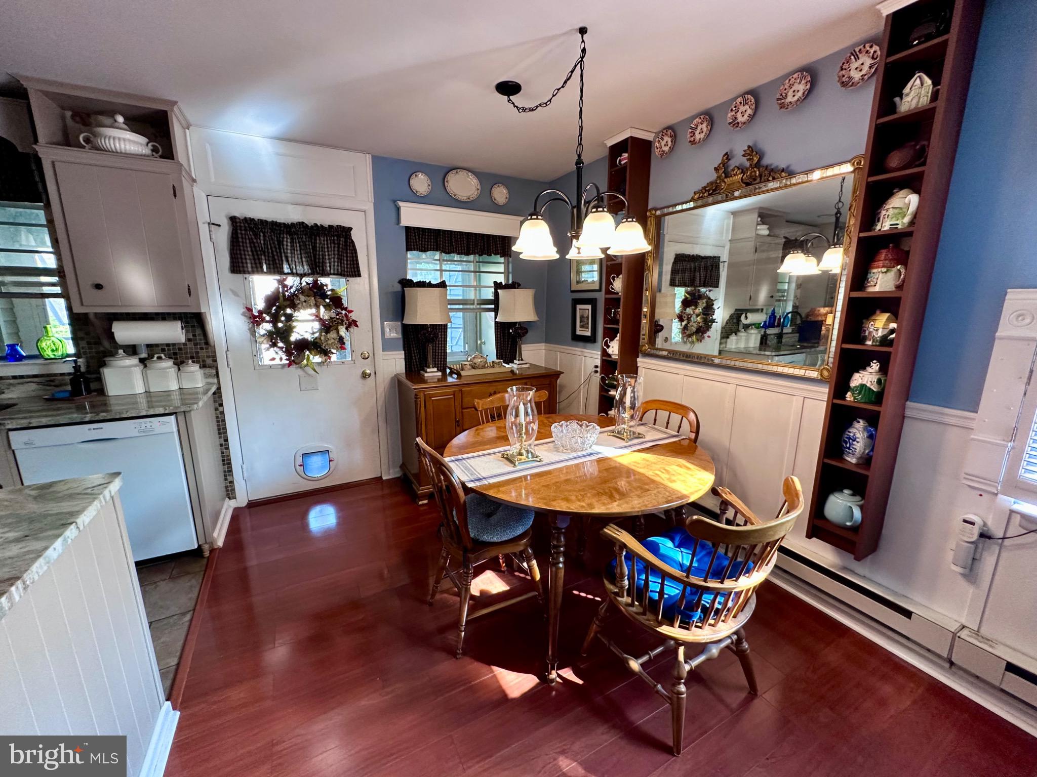 6 PICARDY PLACE