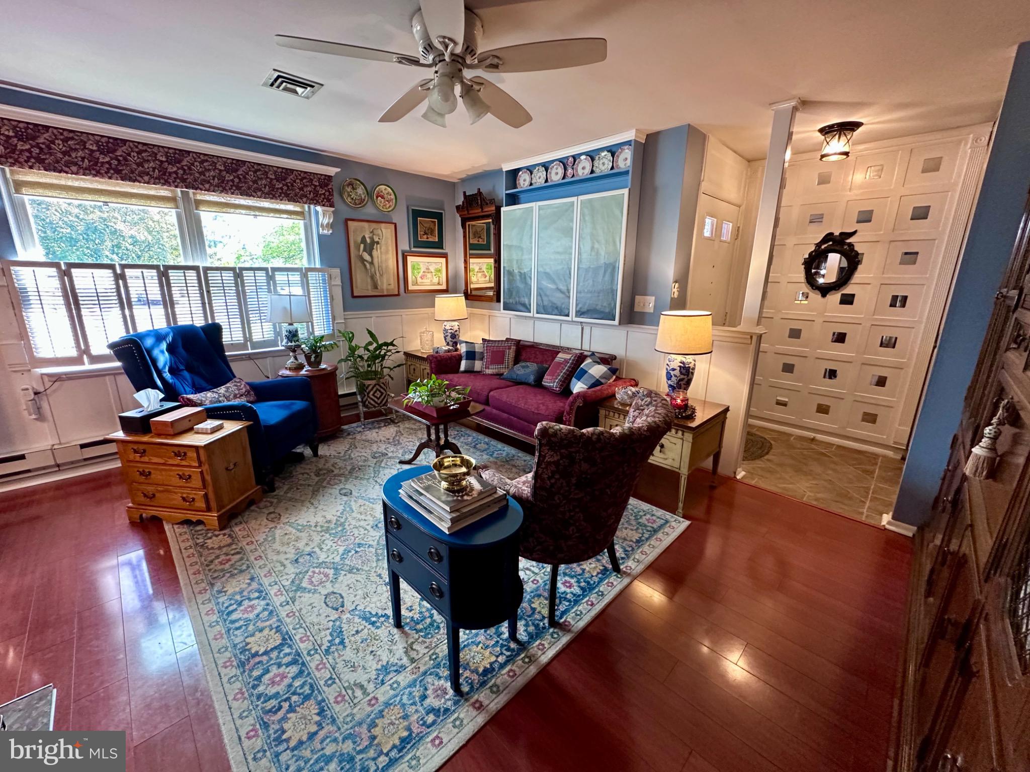 6 PICARDY PLACE