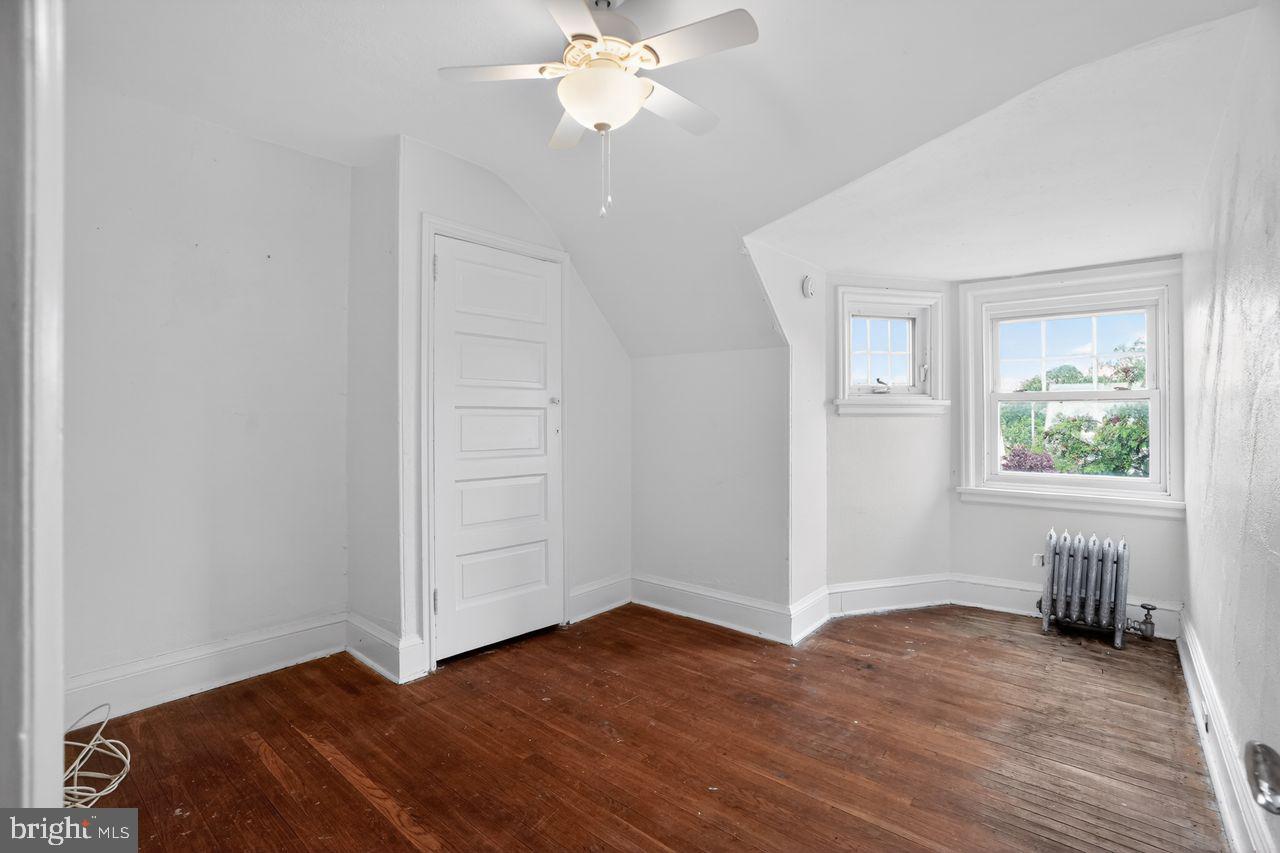 OVERBROOK FARMS - Residential