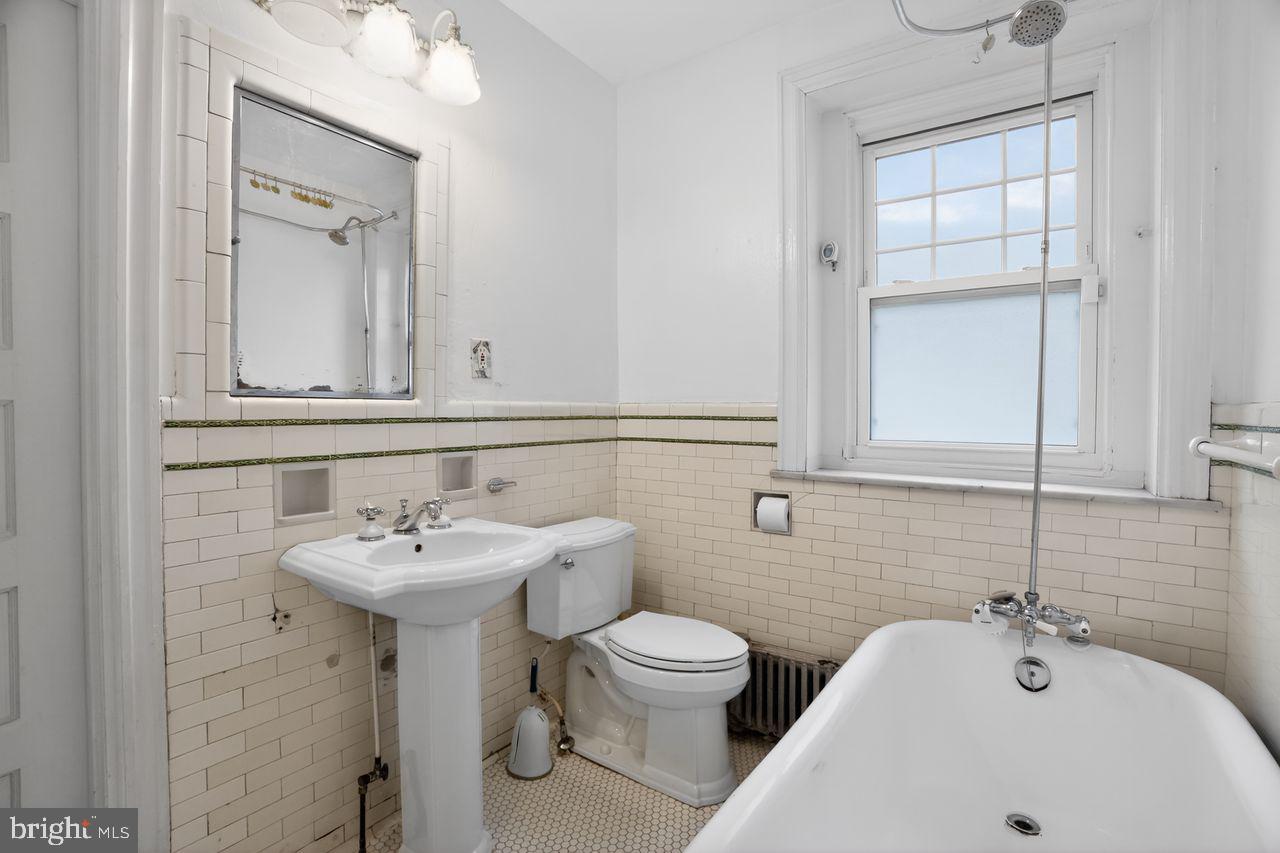 OVERBROOK FARMS - Residential