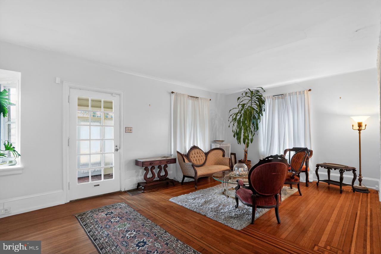 OVERBROOK FARMS - Residential