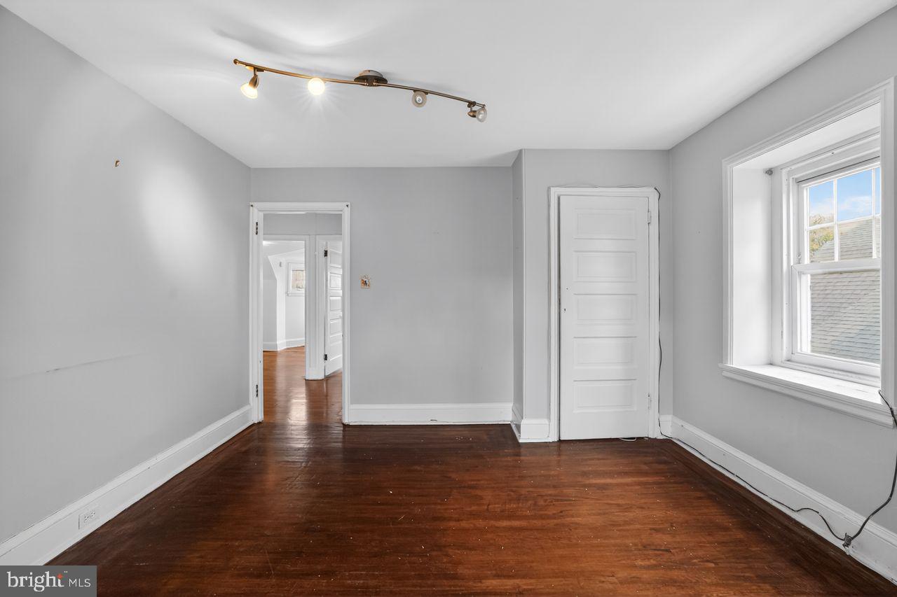 OVERBROOK FARMS - Residential