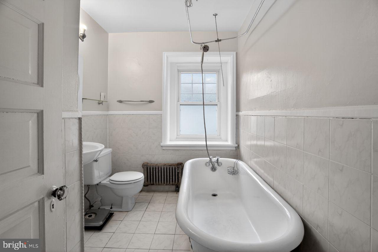 OVERBROOK FARMS - Residential