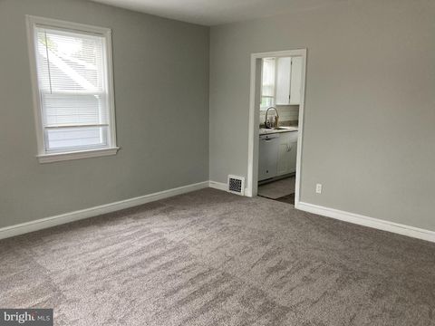 254 WYOMING AVENUE B AUDUBON NJ 08106