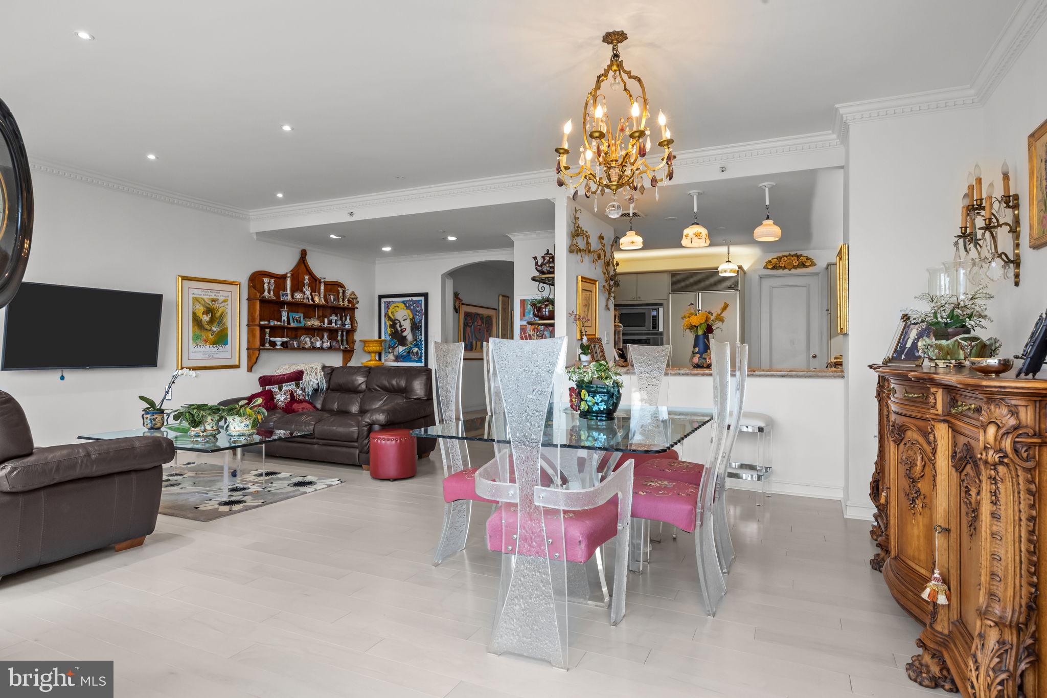 RITTENHOUSE SQUARE - Residential