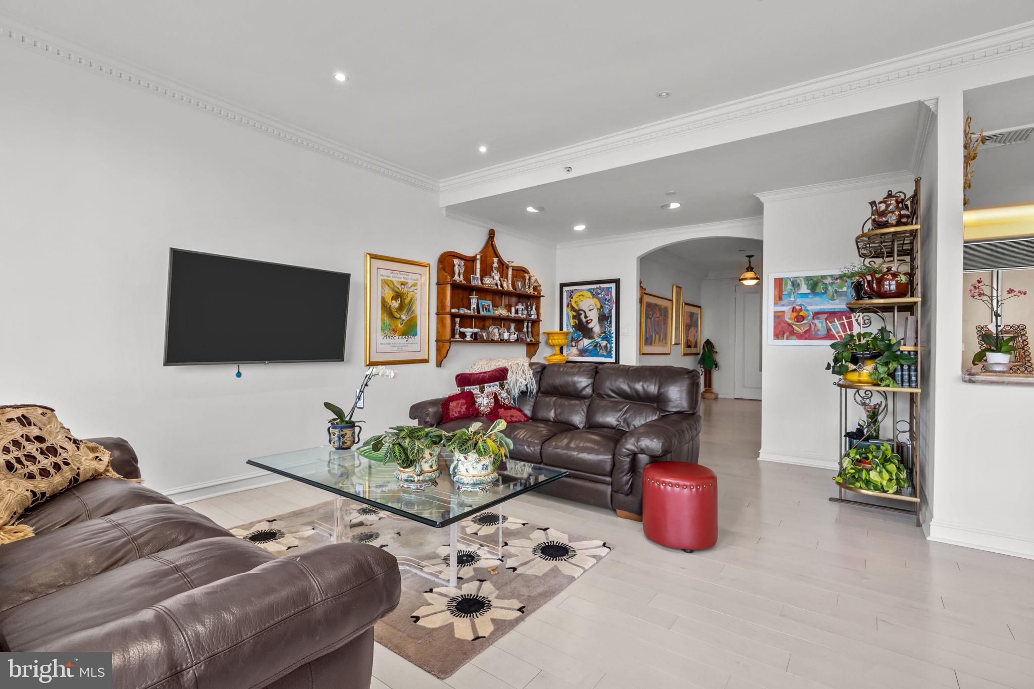 RITTENHOUSE SQUARE - Residential