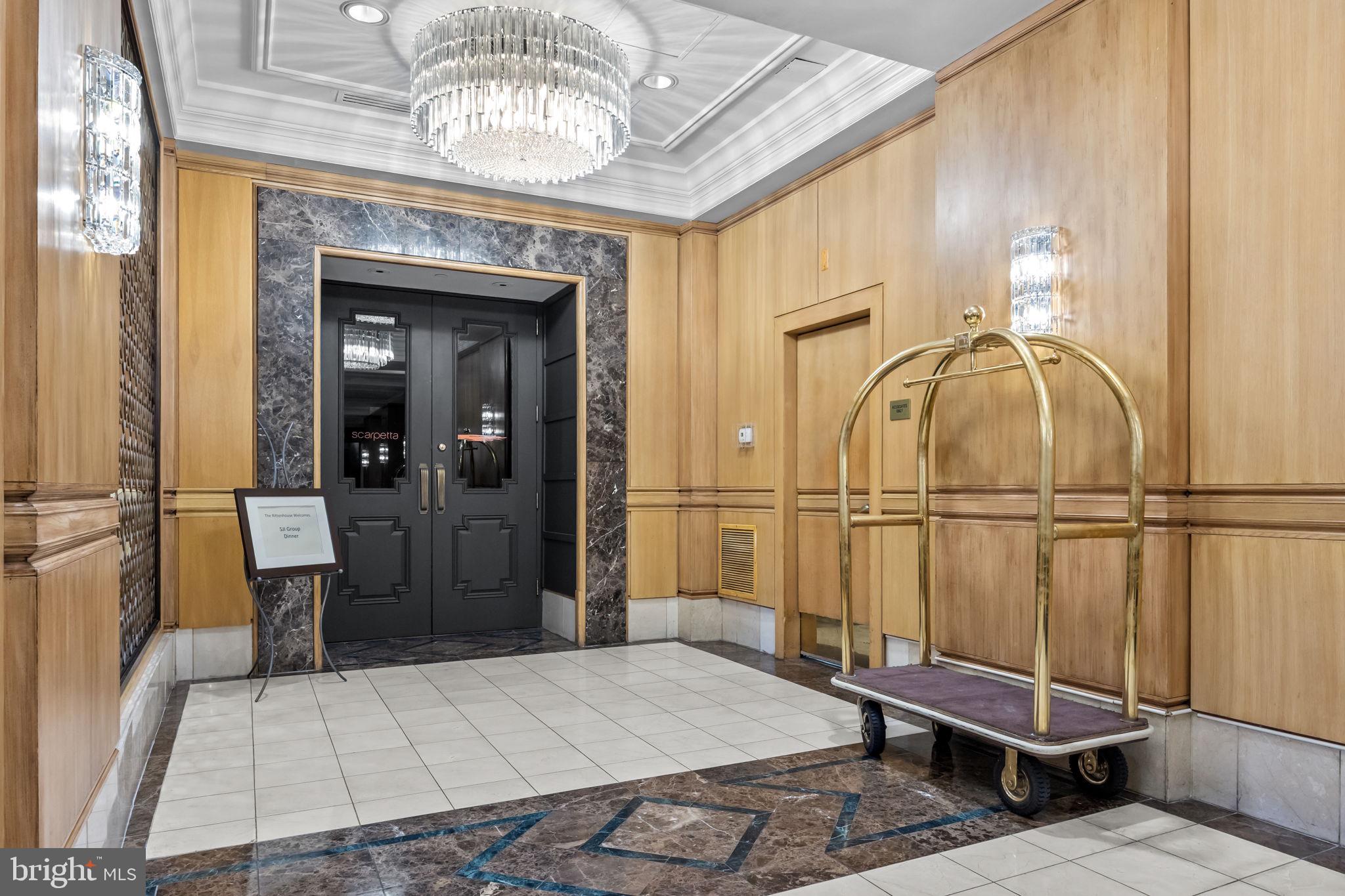 RITTENHOUSE SQUARE - Residential