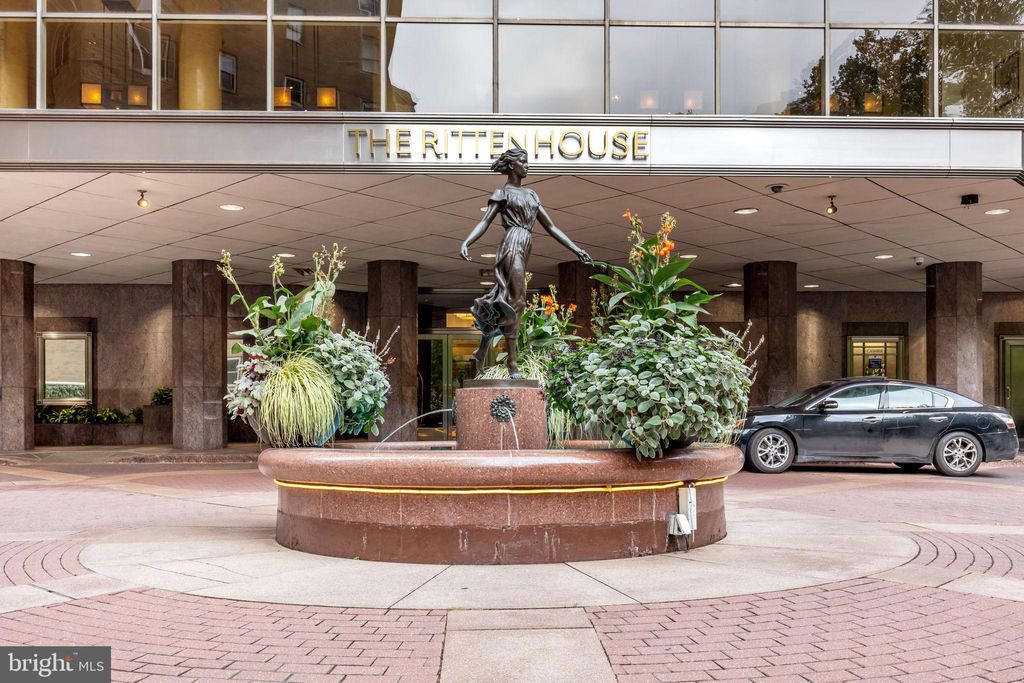 Photo of 202 - 10 W Rittenhouse Square #2608, PHILADELPHIA, PA 19103 (MLS # PAPH2543018)