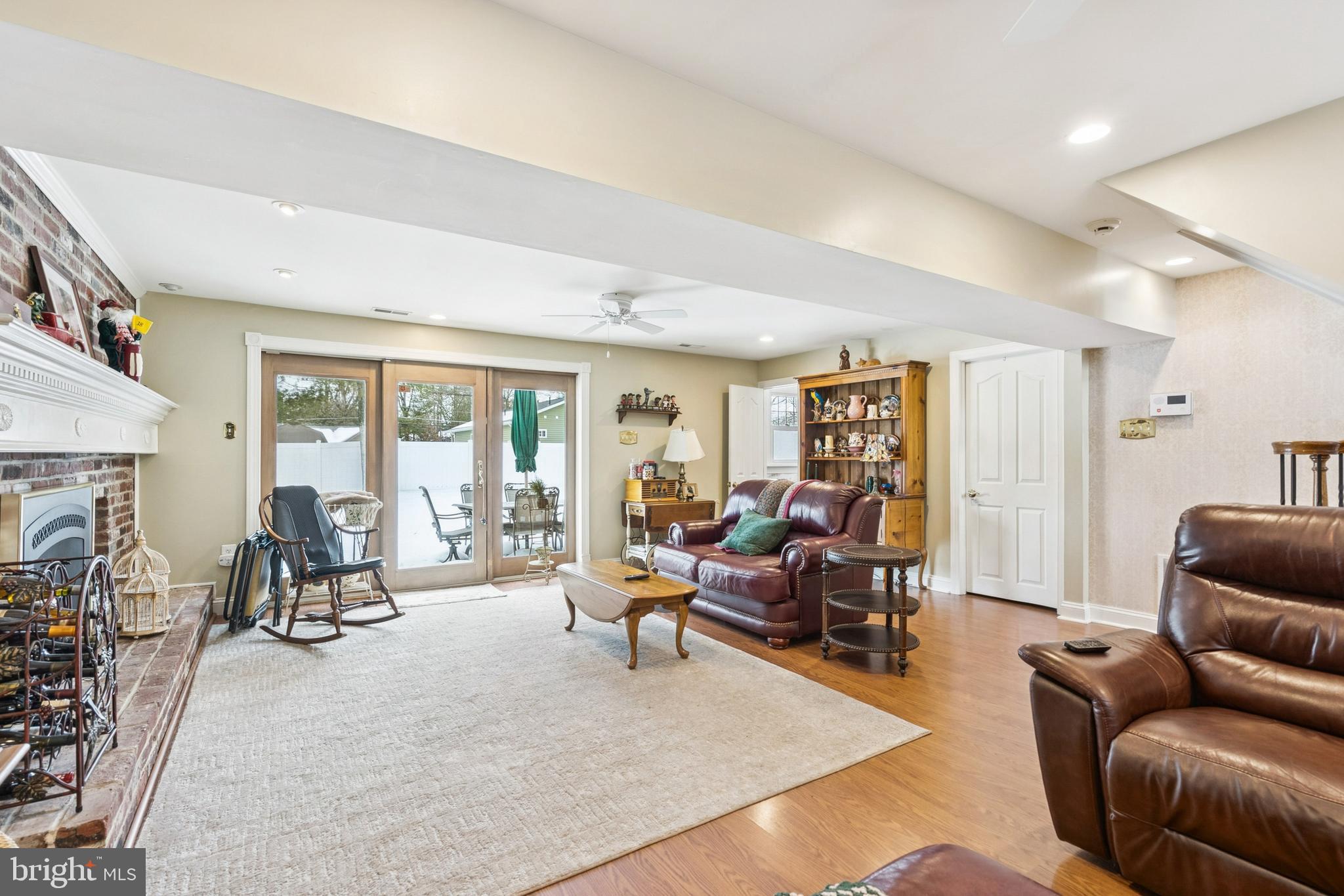 LAKE PINE - Residential