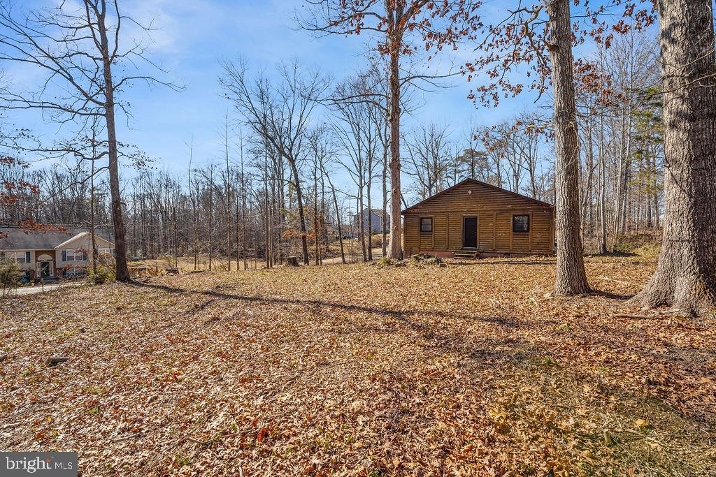 HIDDEN LAKE - Residential