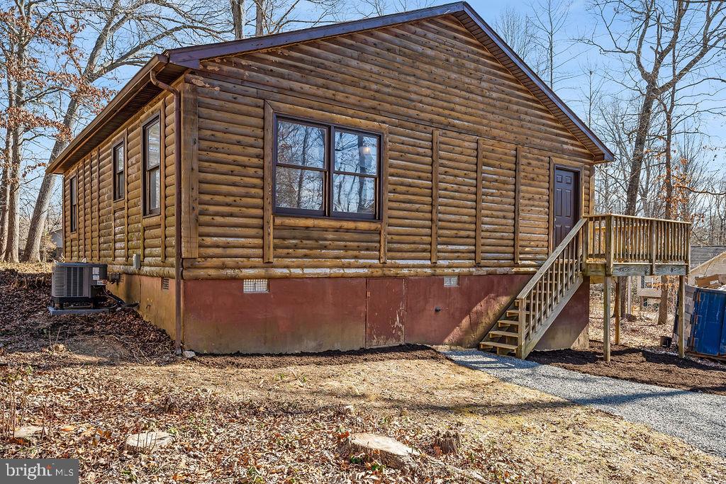 HIDDEN LAKE - Residential