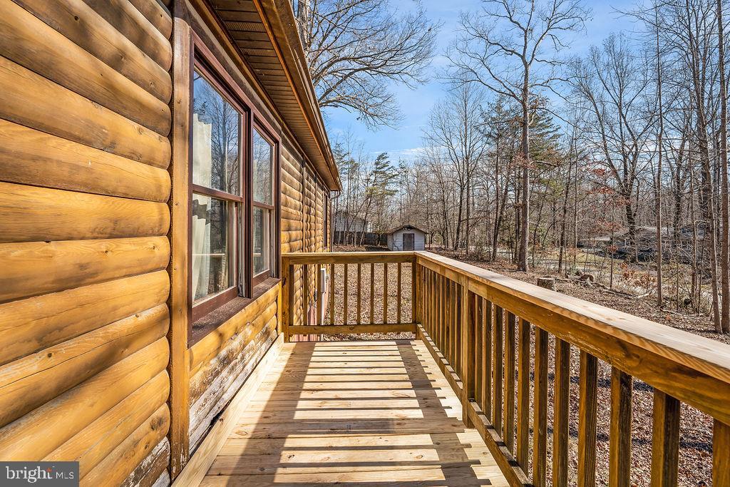 HIDDEN LAKE - Residential