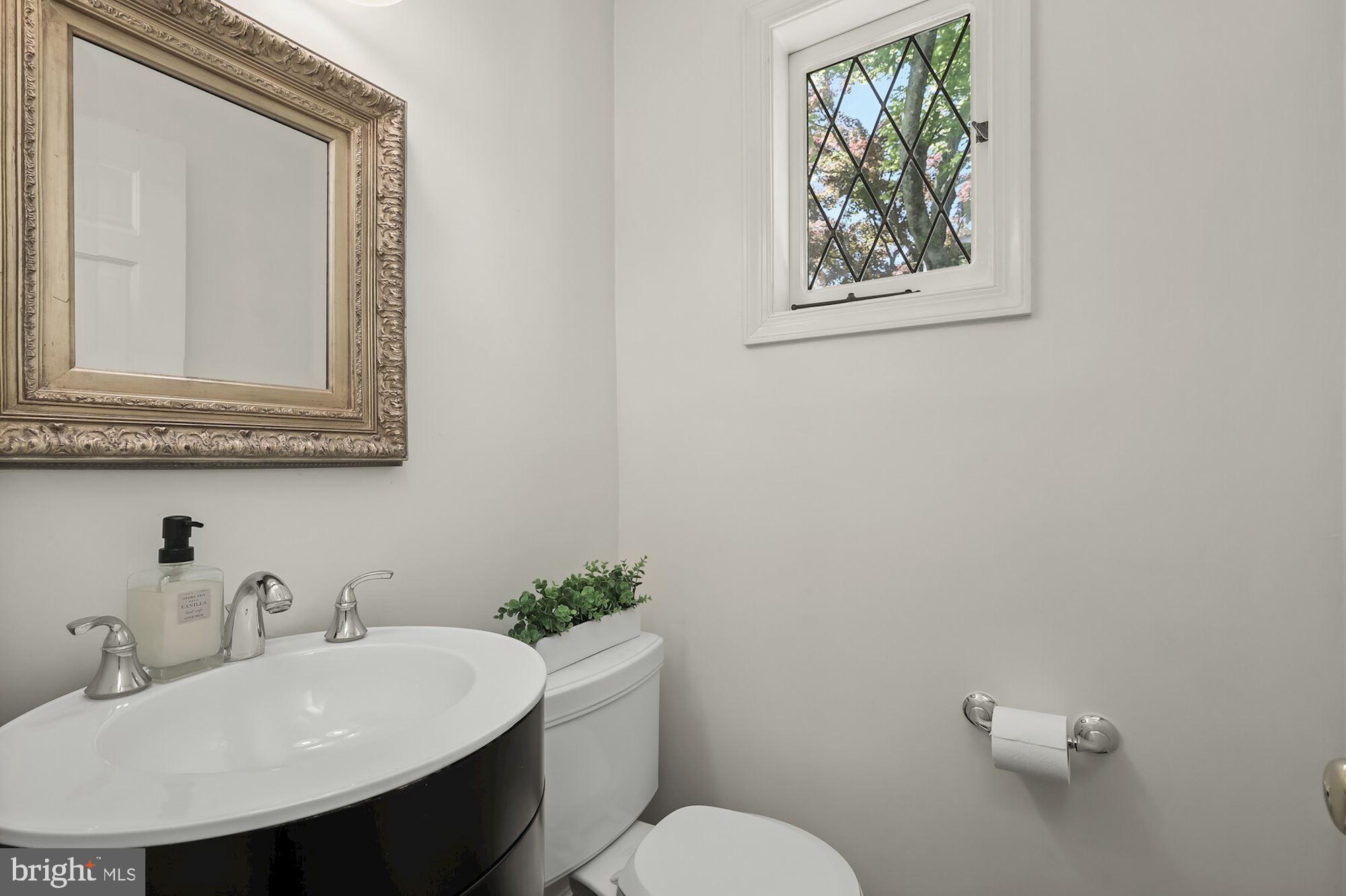 WESTMORELAND HILLS - Residential