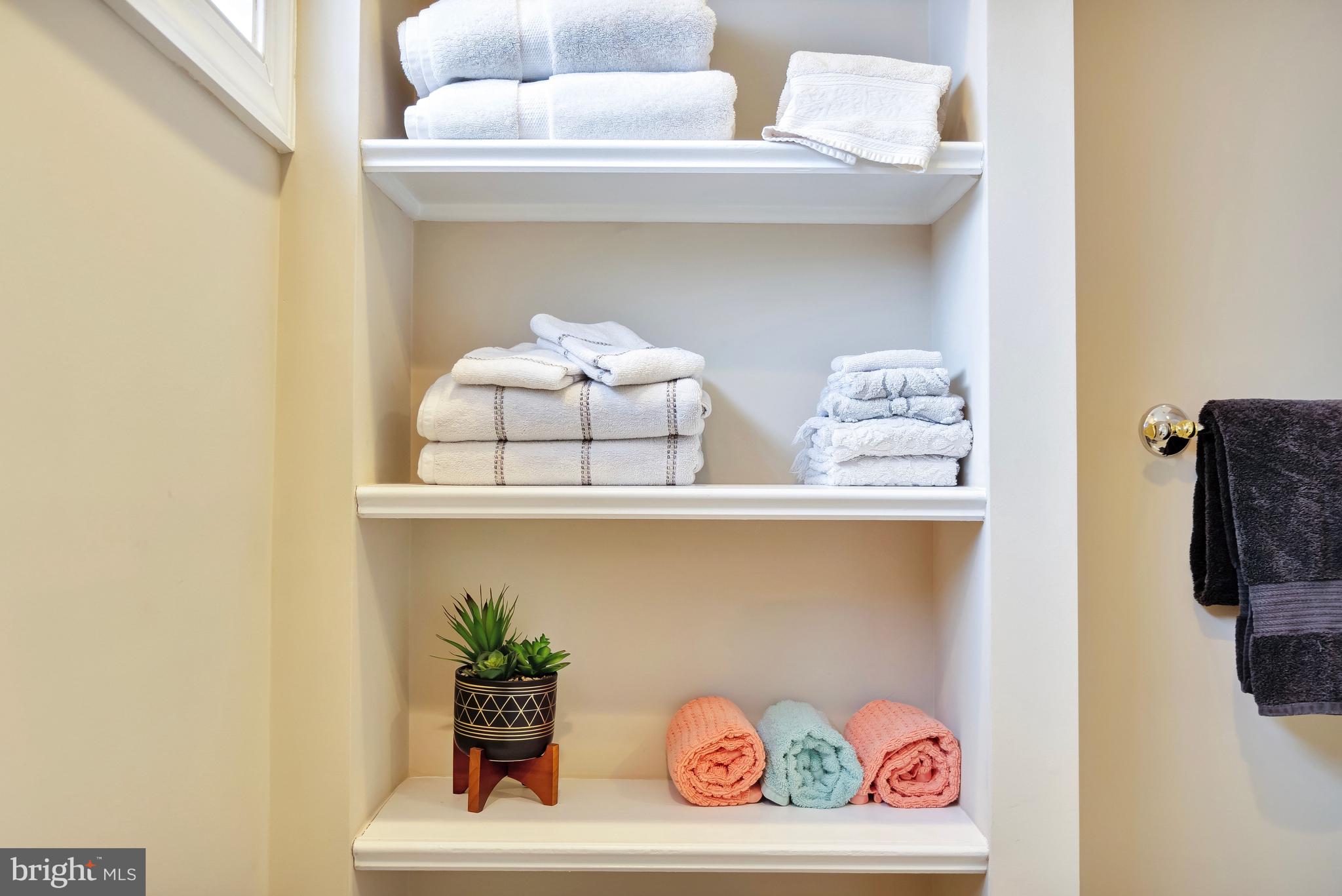 VILLAGE OF CINDERBERRY - Residential