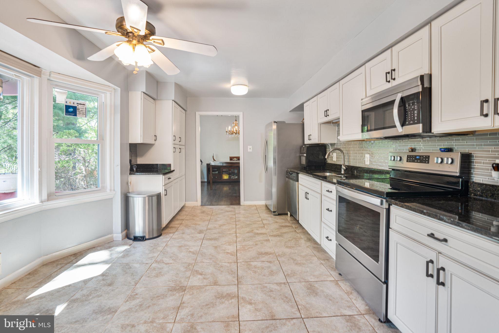 STONEGATE - Residential