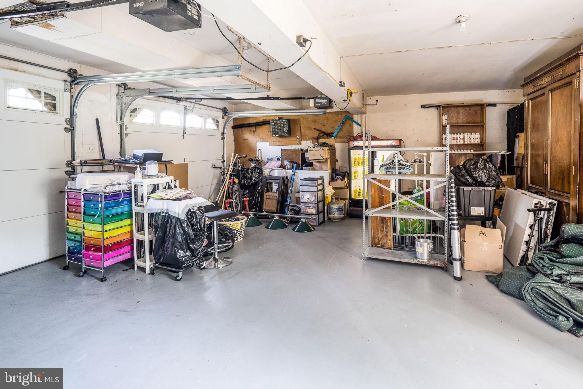 STONEGATE - Residential