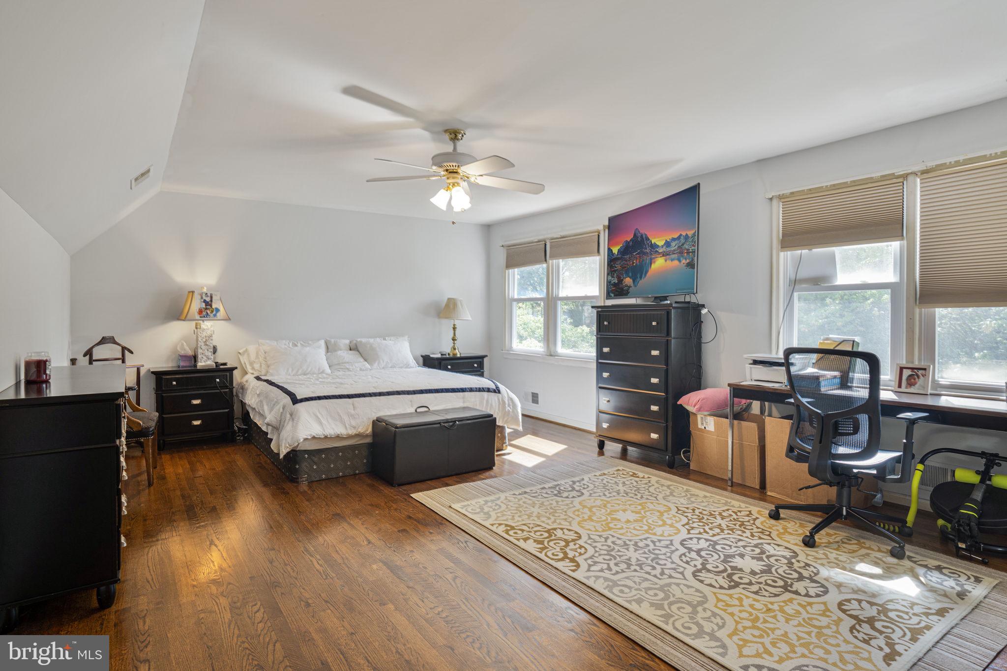 STONEGATE - Residential