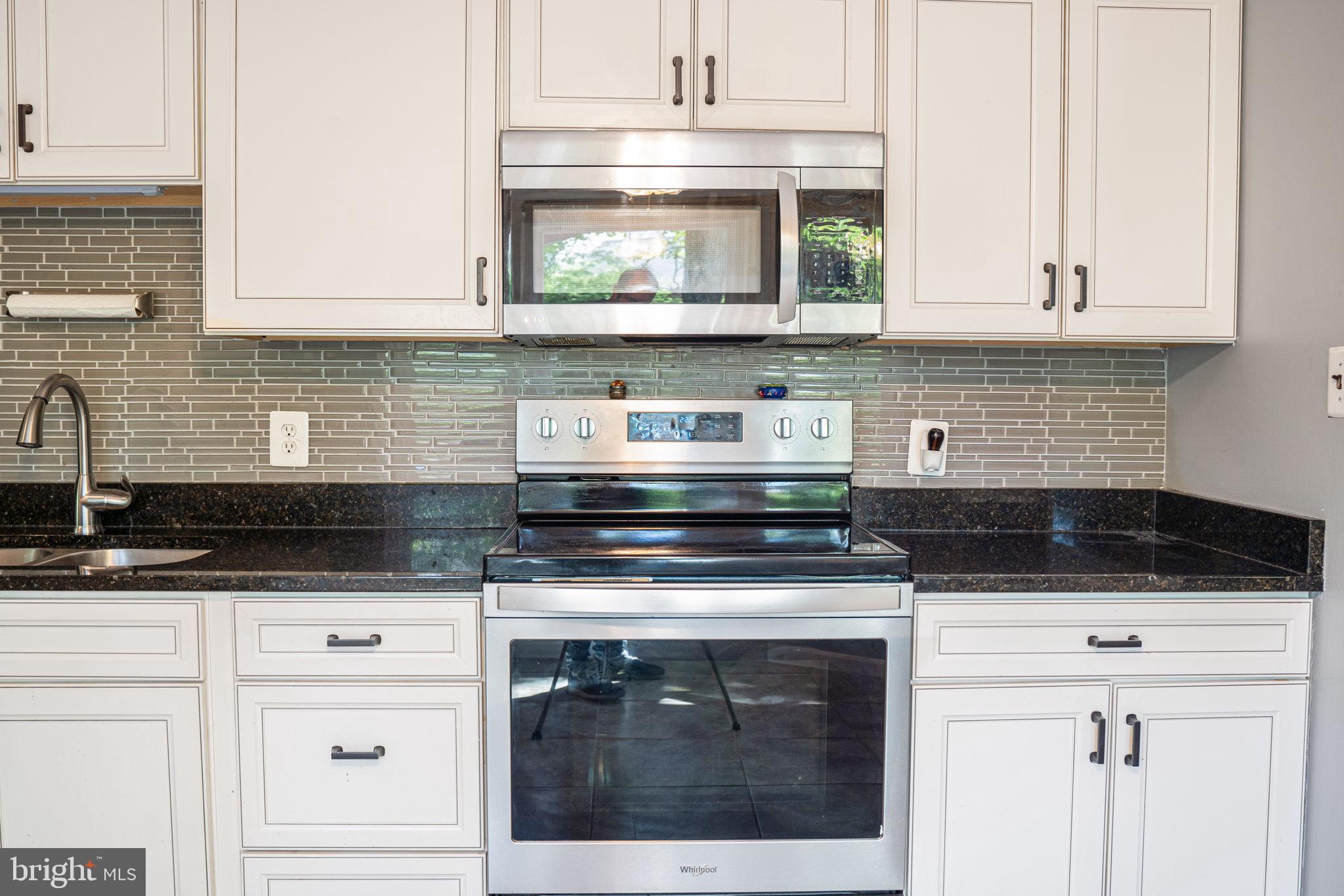 STONEGATE - Residential