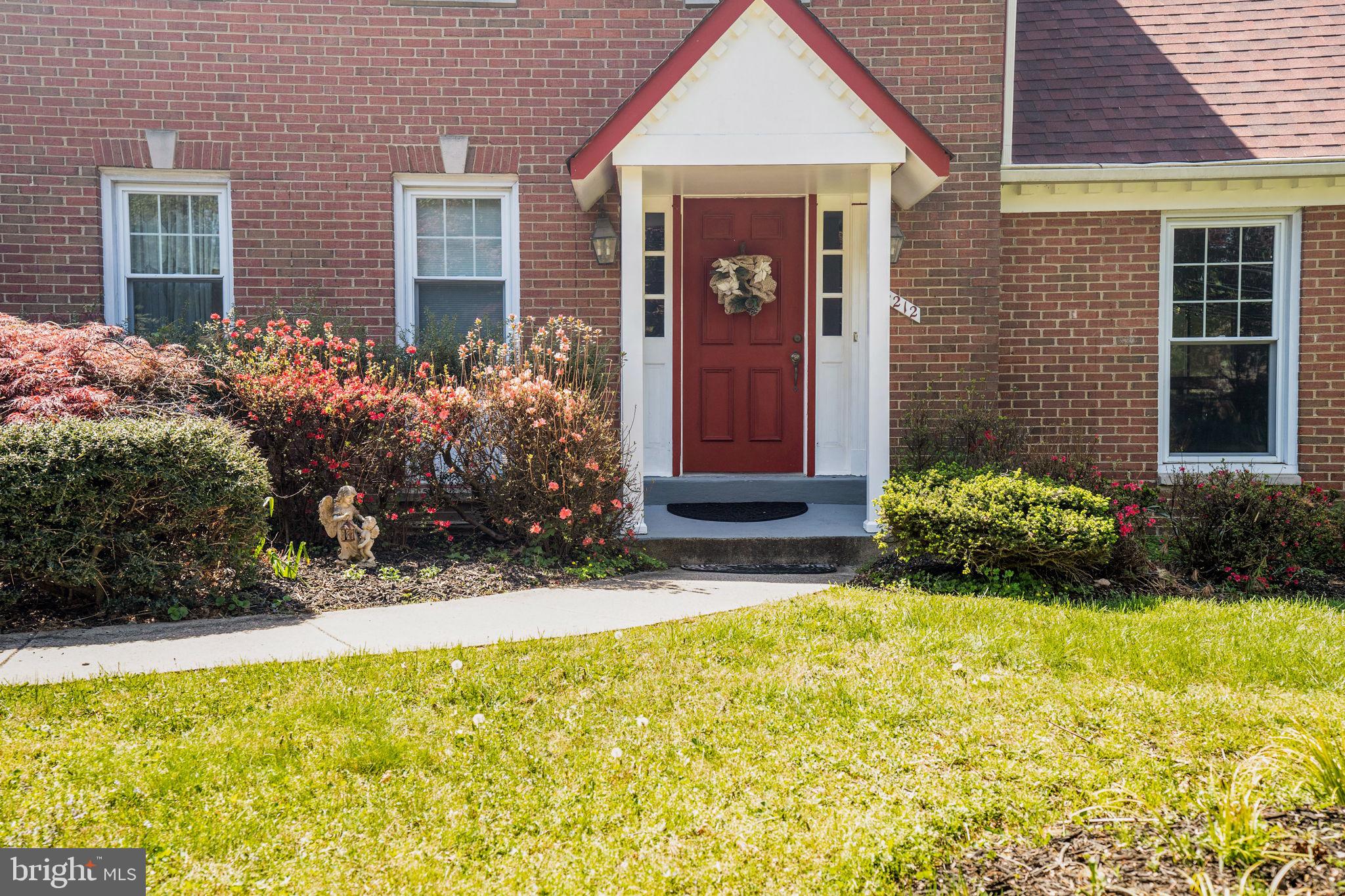 STONEGATE - Residential