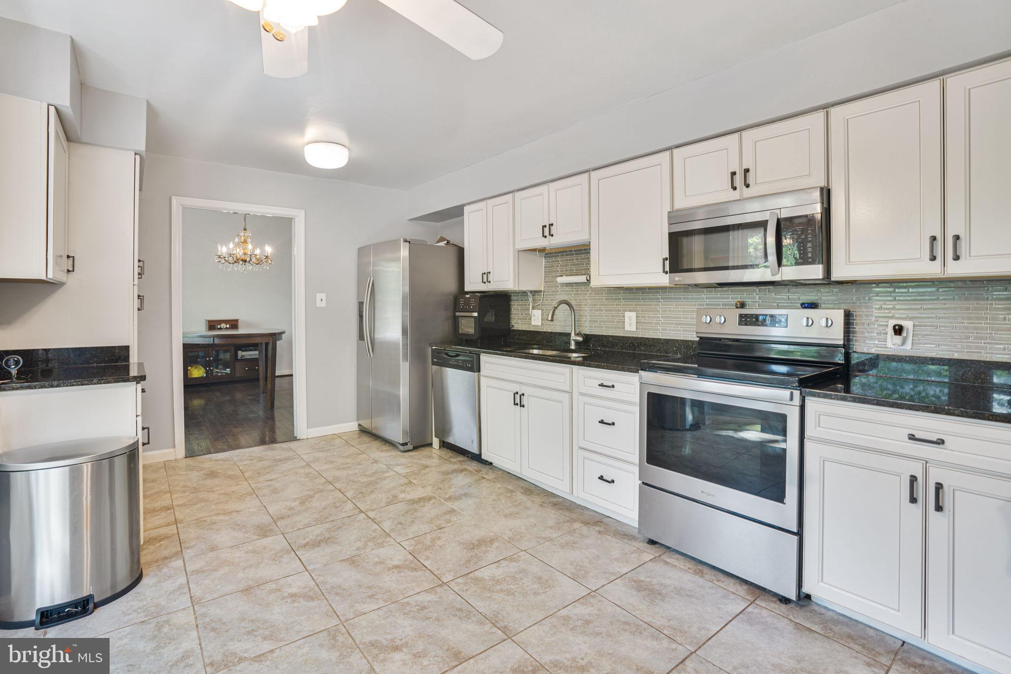 STONEGATE - Residential