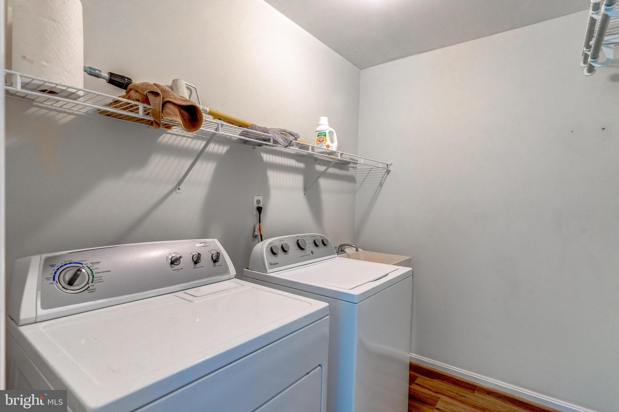 ELLENWOOD - Residential