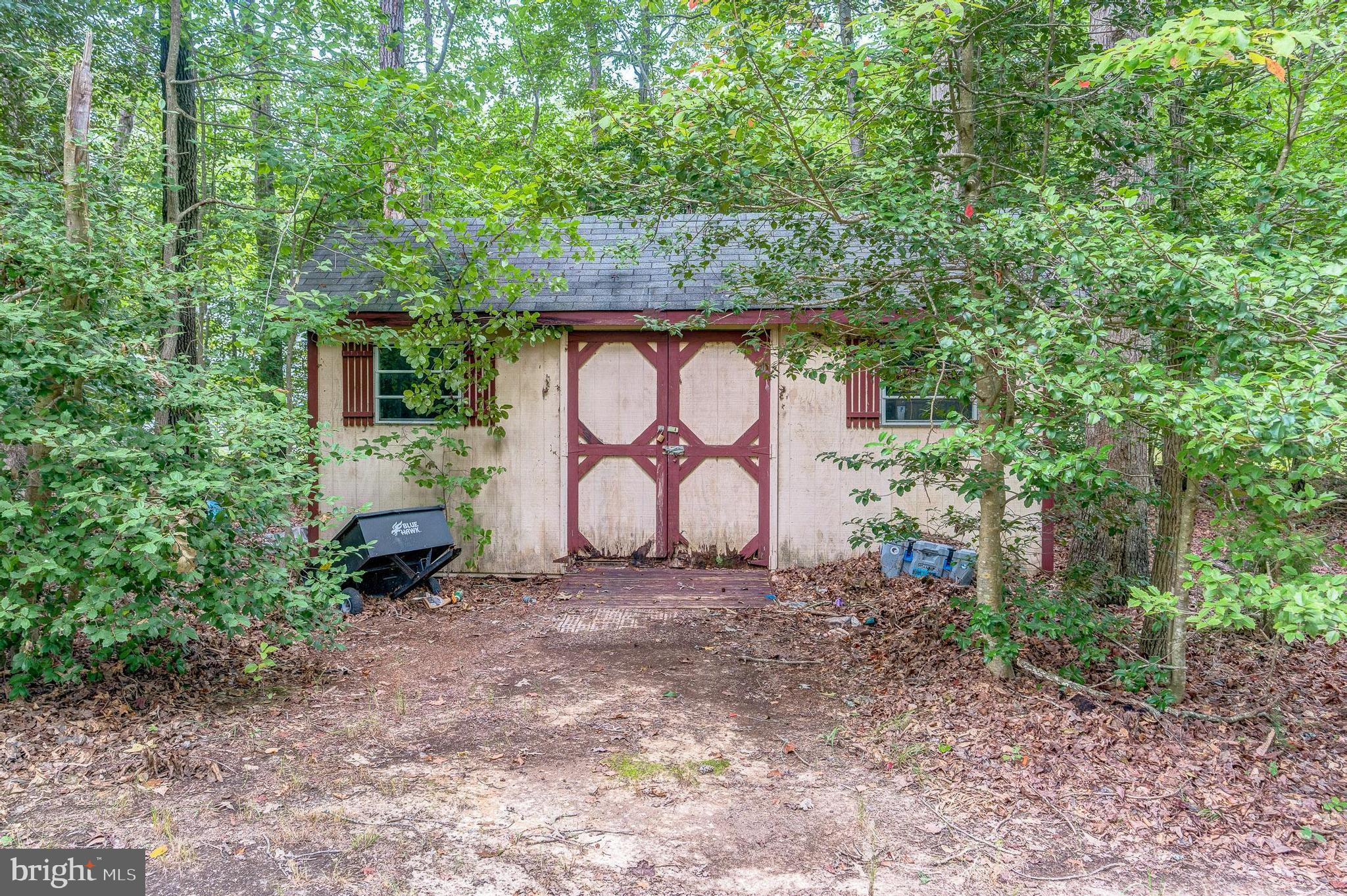 ELLENWOOD - Residential