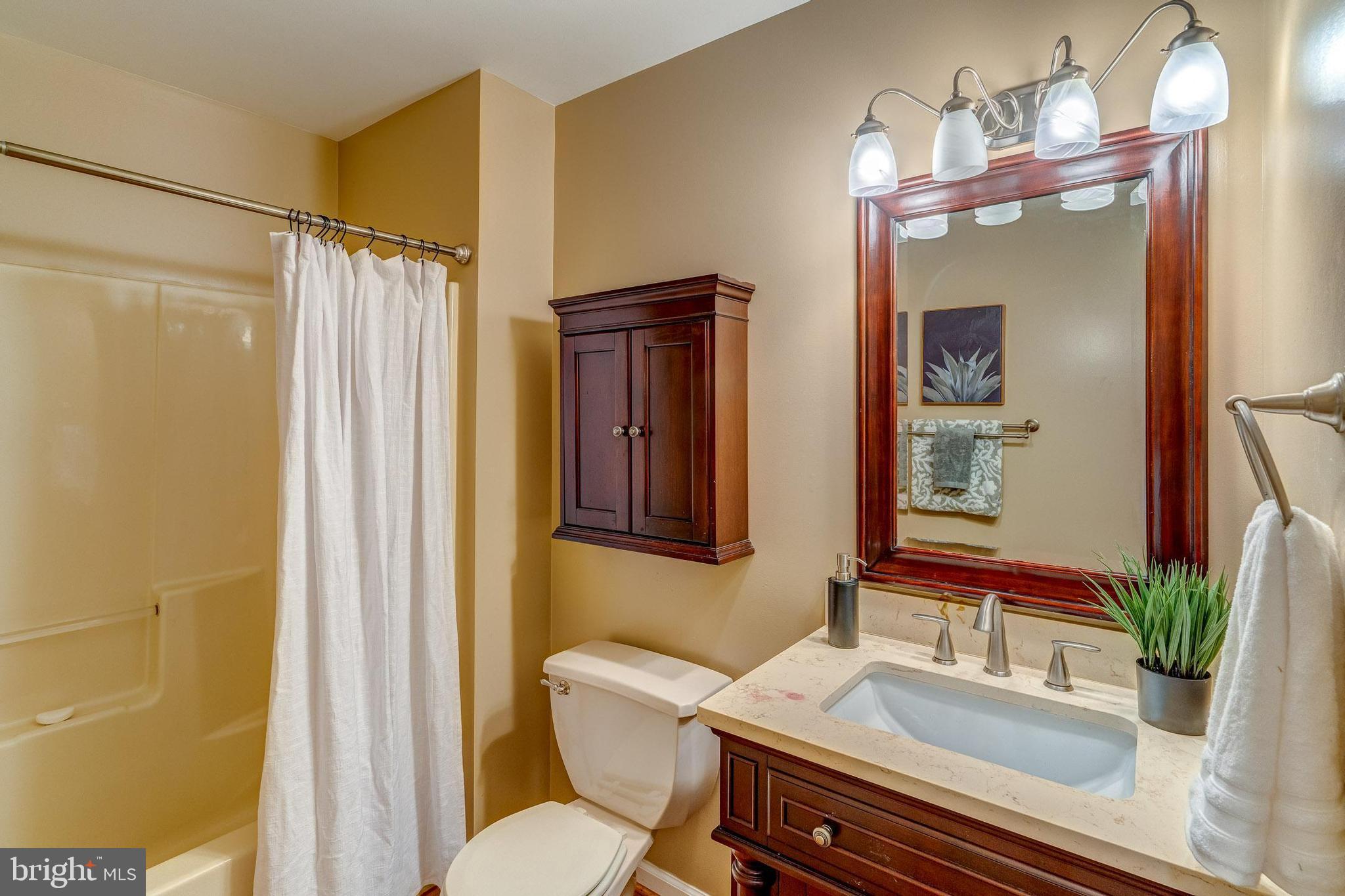 ELLENWOOD - Residential