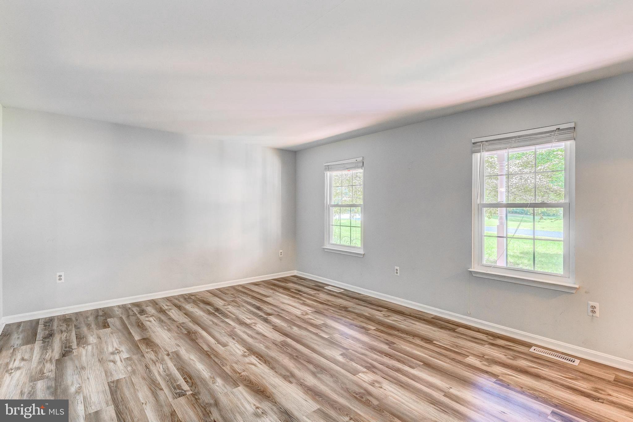 ELLENWOOD - Residential