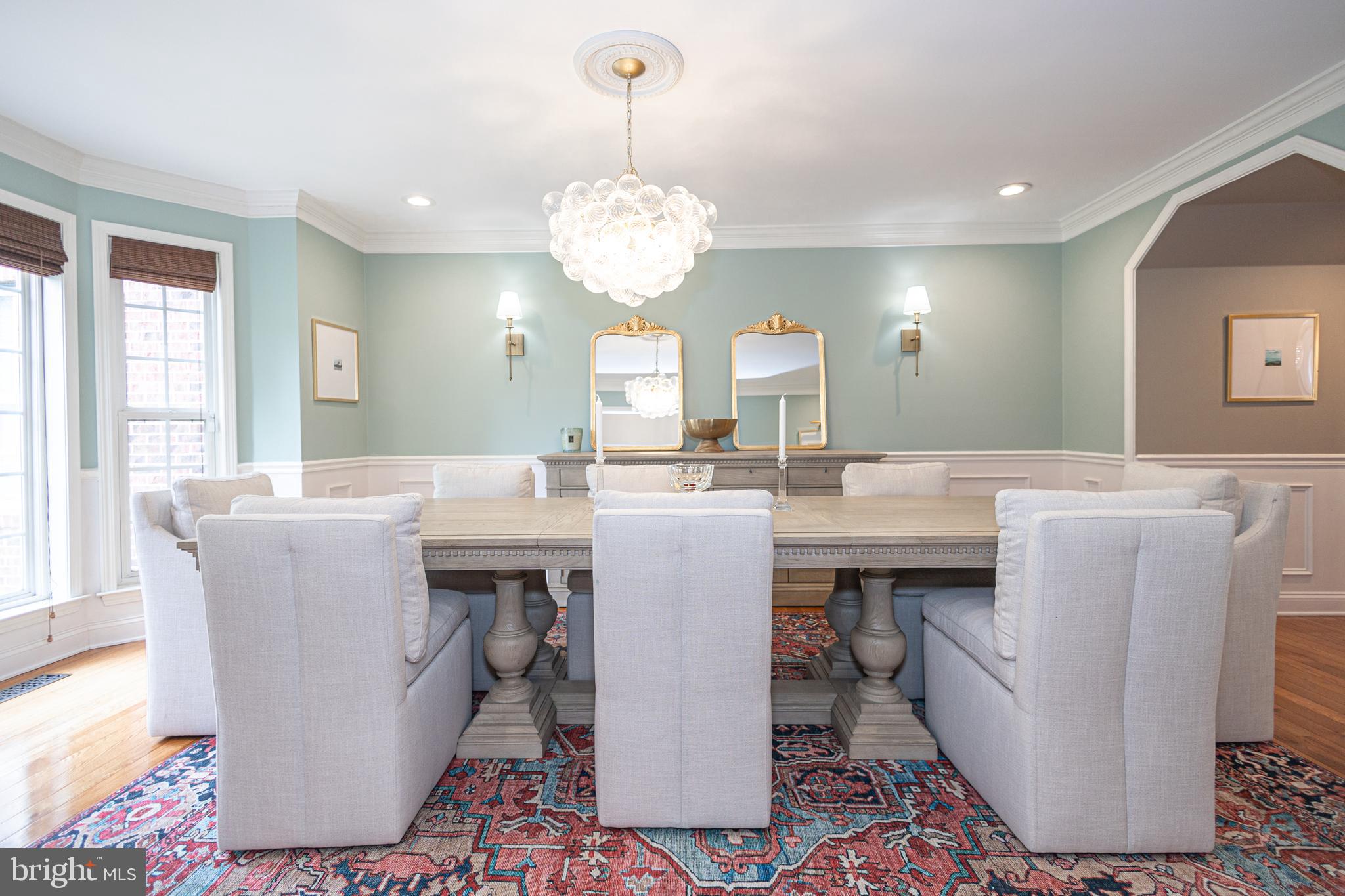 LONGSHORE ESTS - Residential