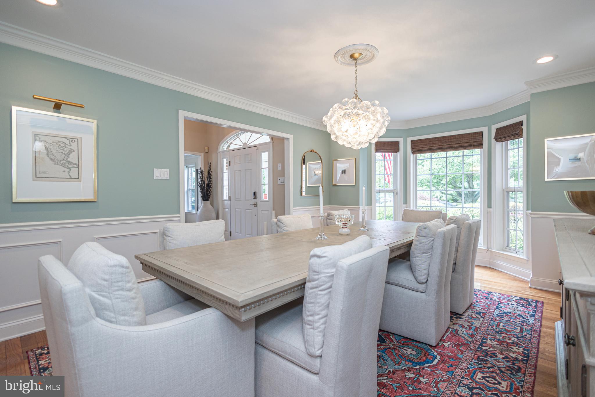 LONGSHORE ESTS - Residential