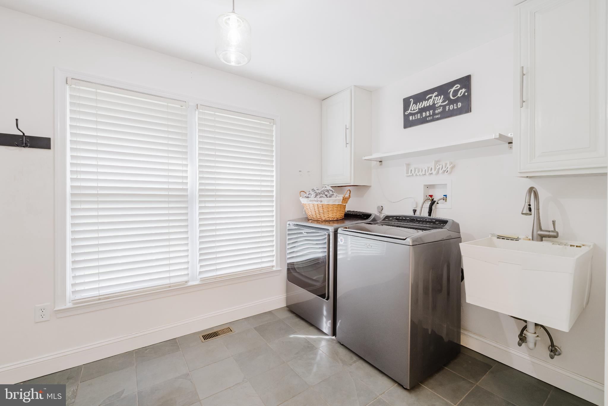 AVONDALE RUN - Residential