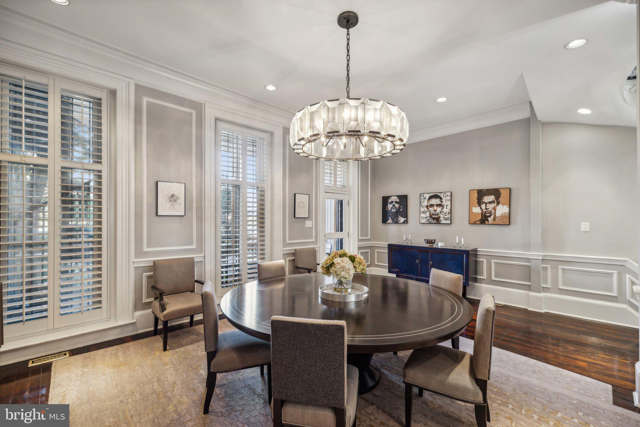 LOGAN CIRCLE - Residential