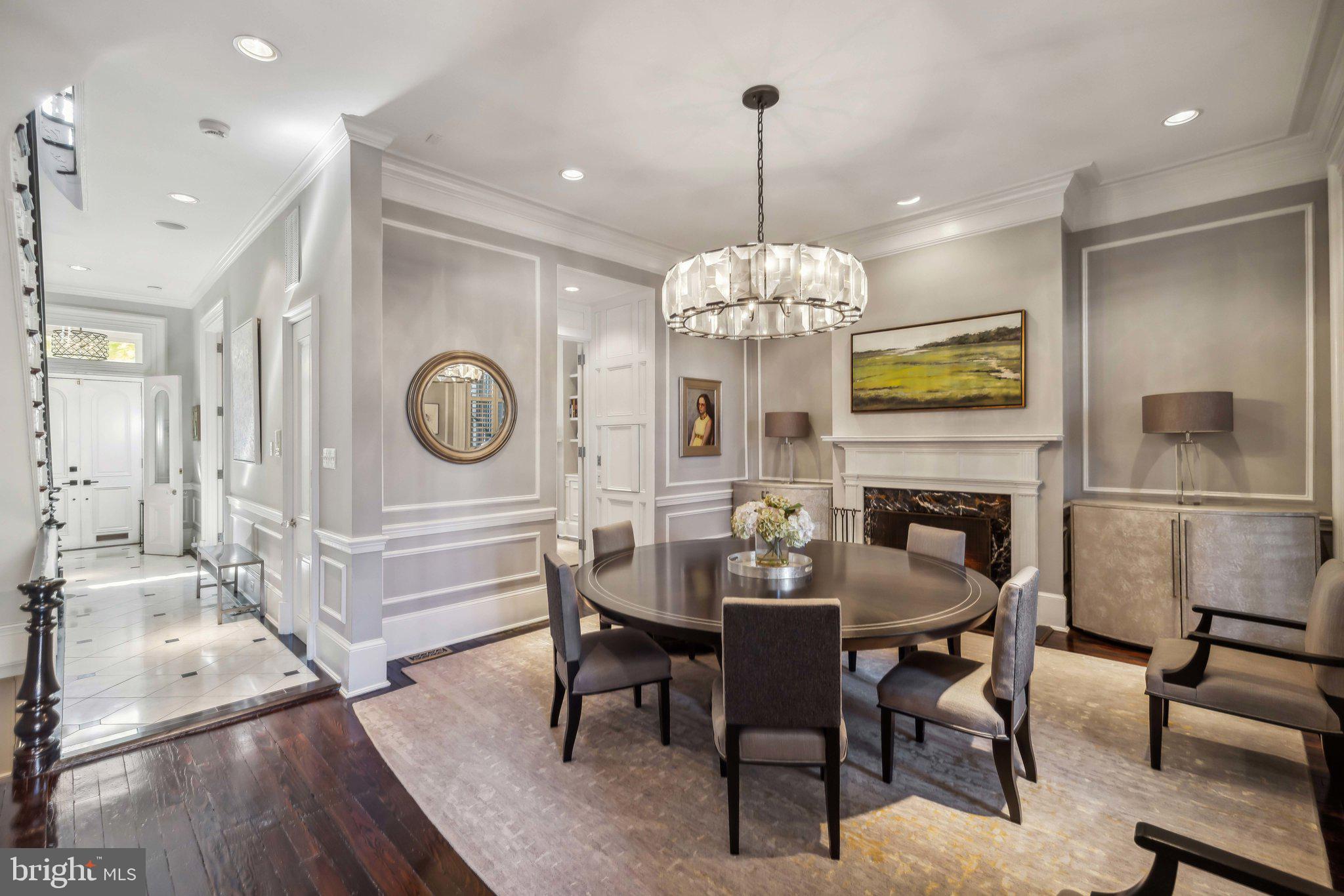 LOGAN CIRCLE - Residential