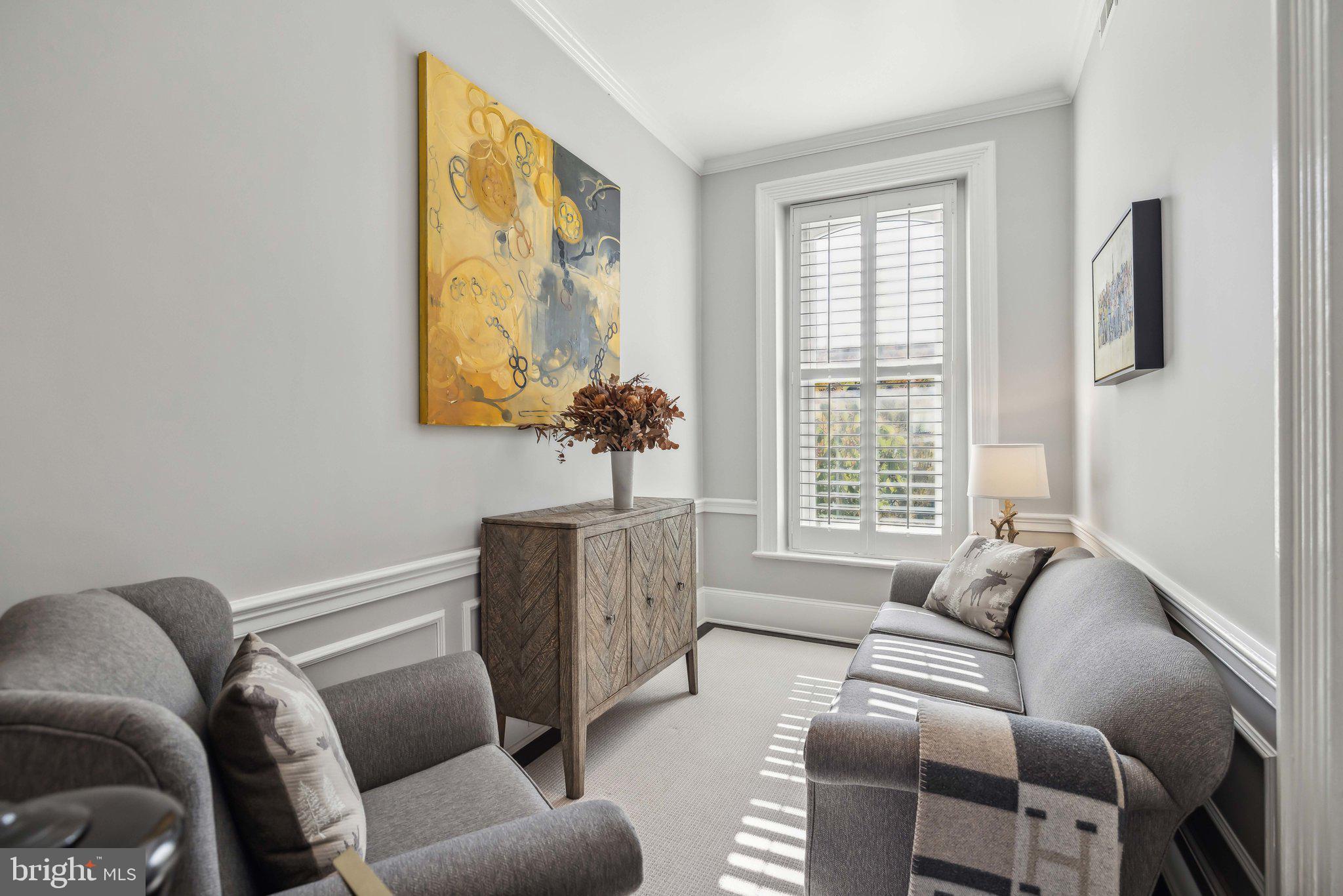LOGAN CIRCLE - Residential