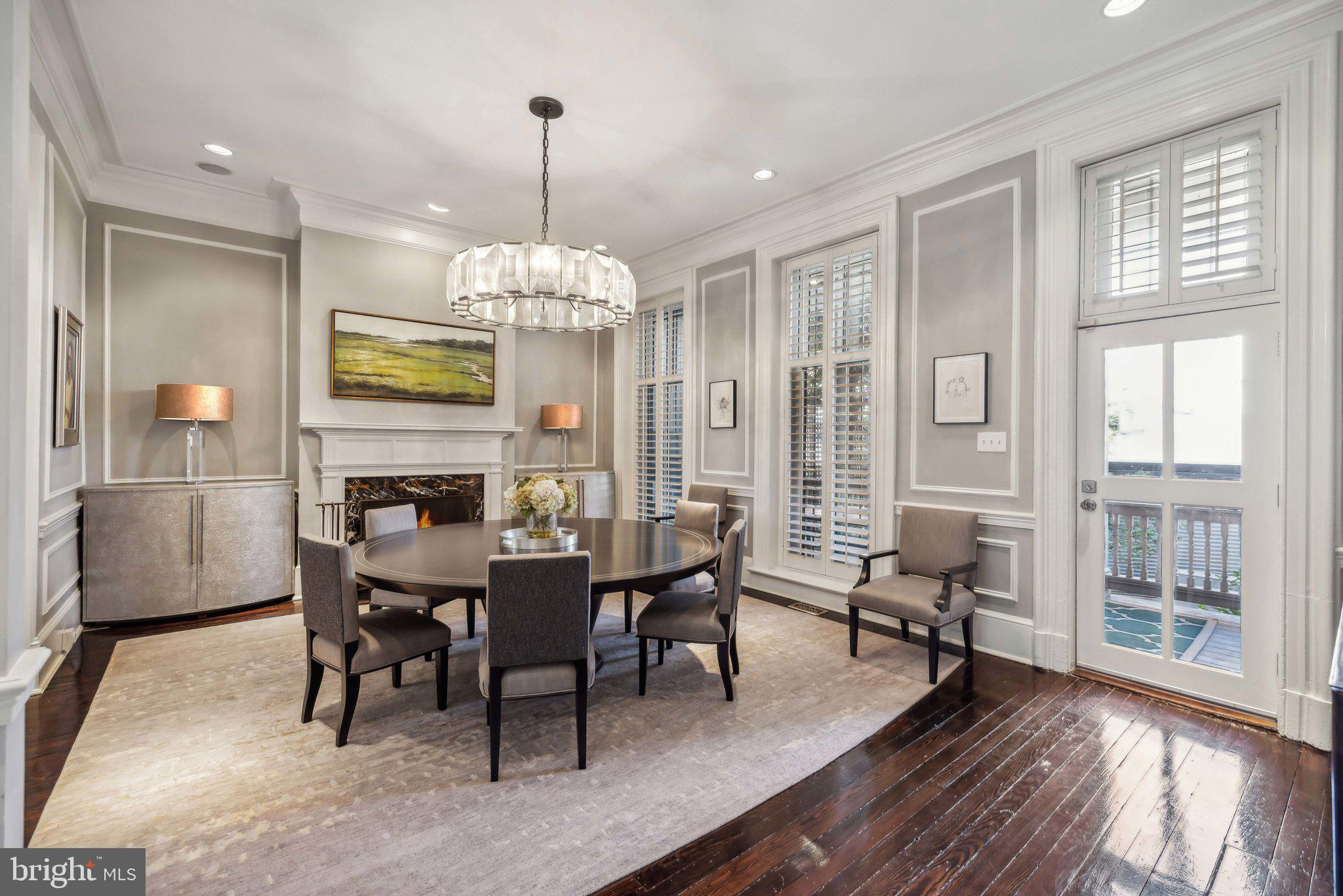 LOGAN CIRCLE - Residential