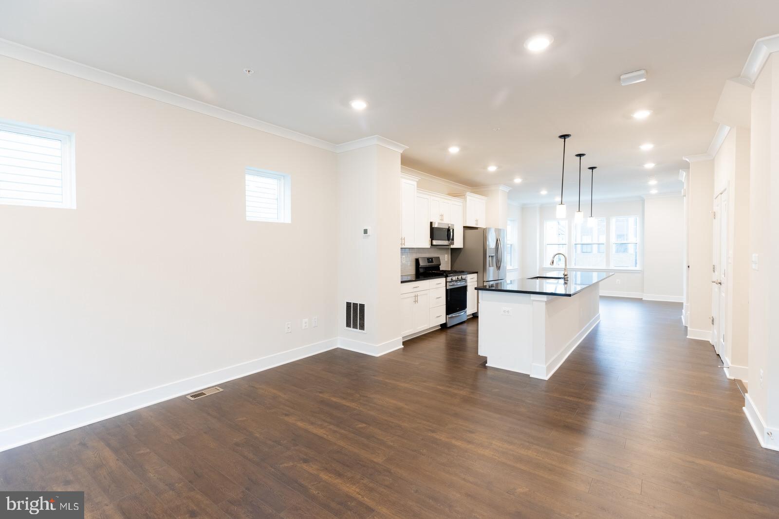 TANYARD SHORES - Residential