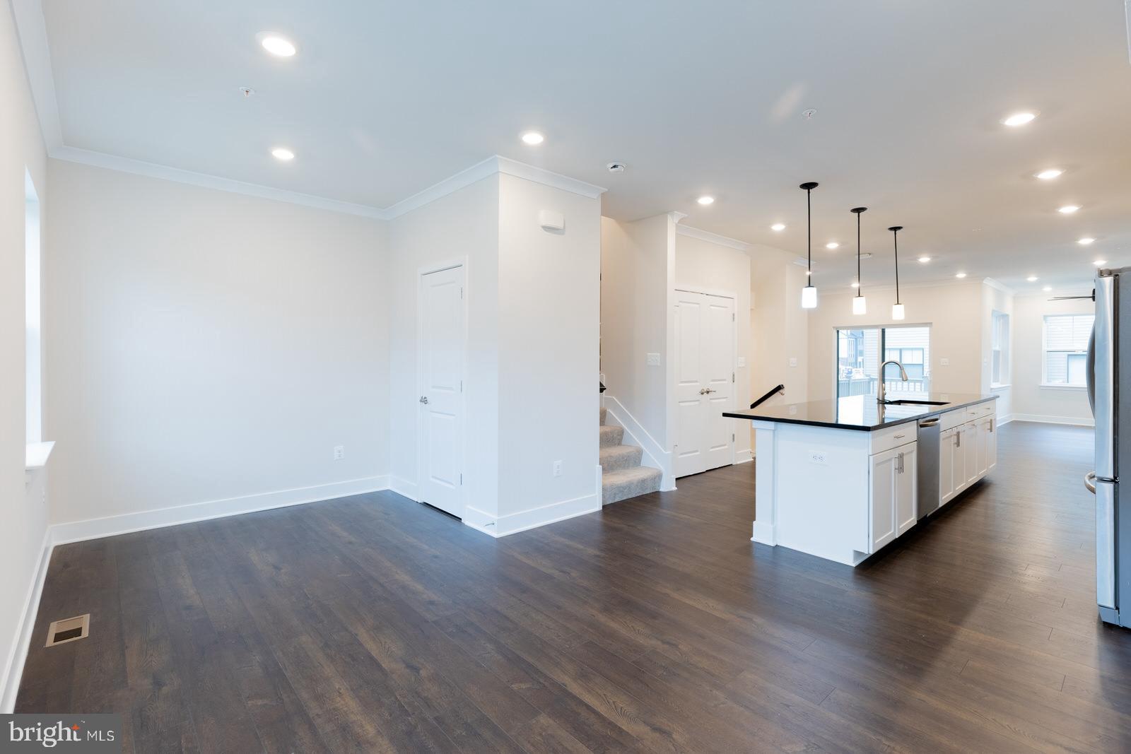 TANYARD SHORES - Residential