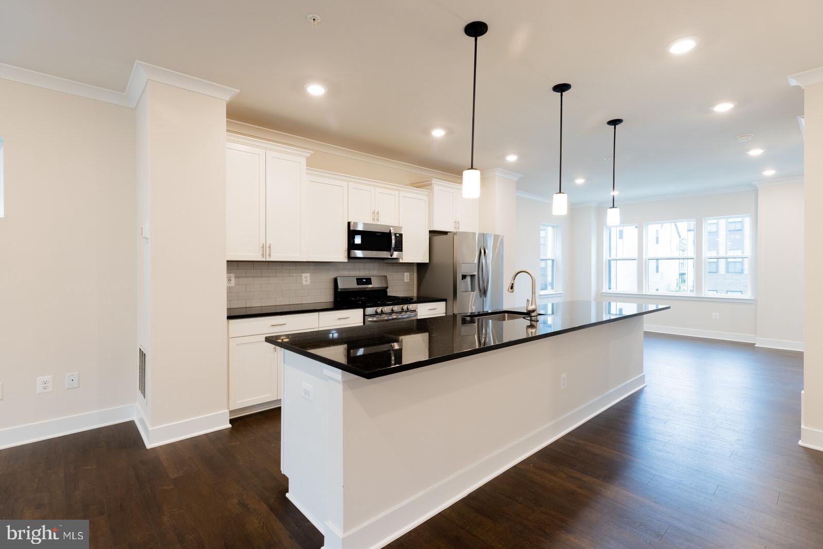 TANYARD SHORES - Residential