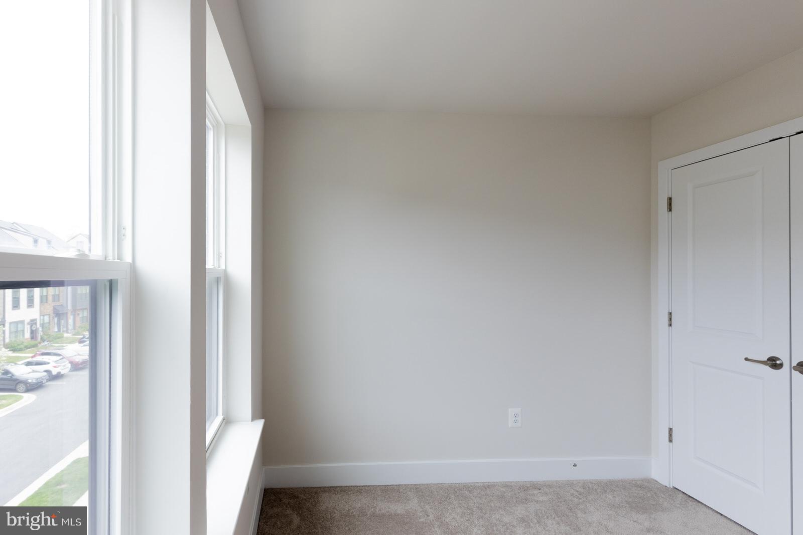 TANYARD SHORES - Residential