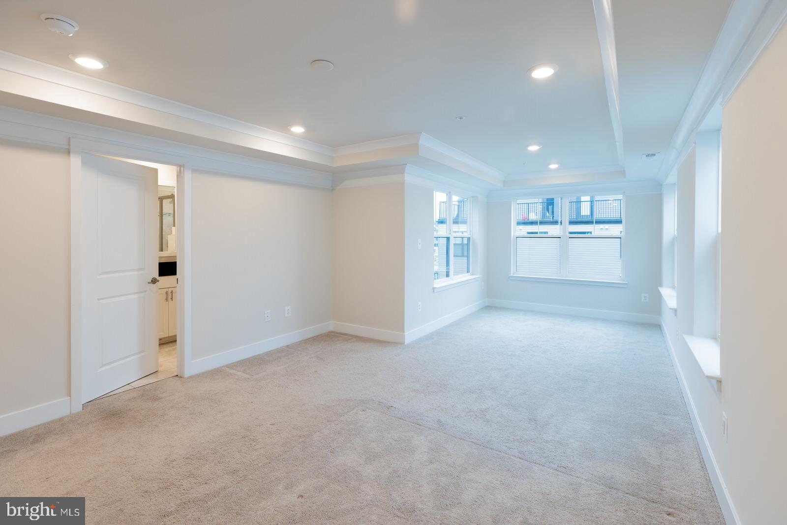 TANYARD SHORES - Residential