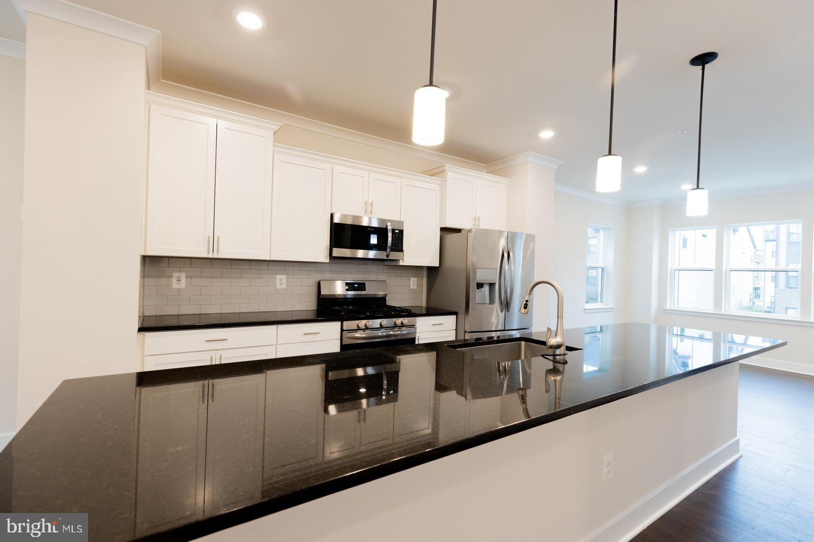 TANYARD SHORES - Residential