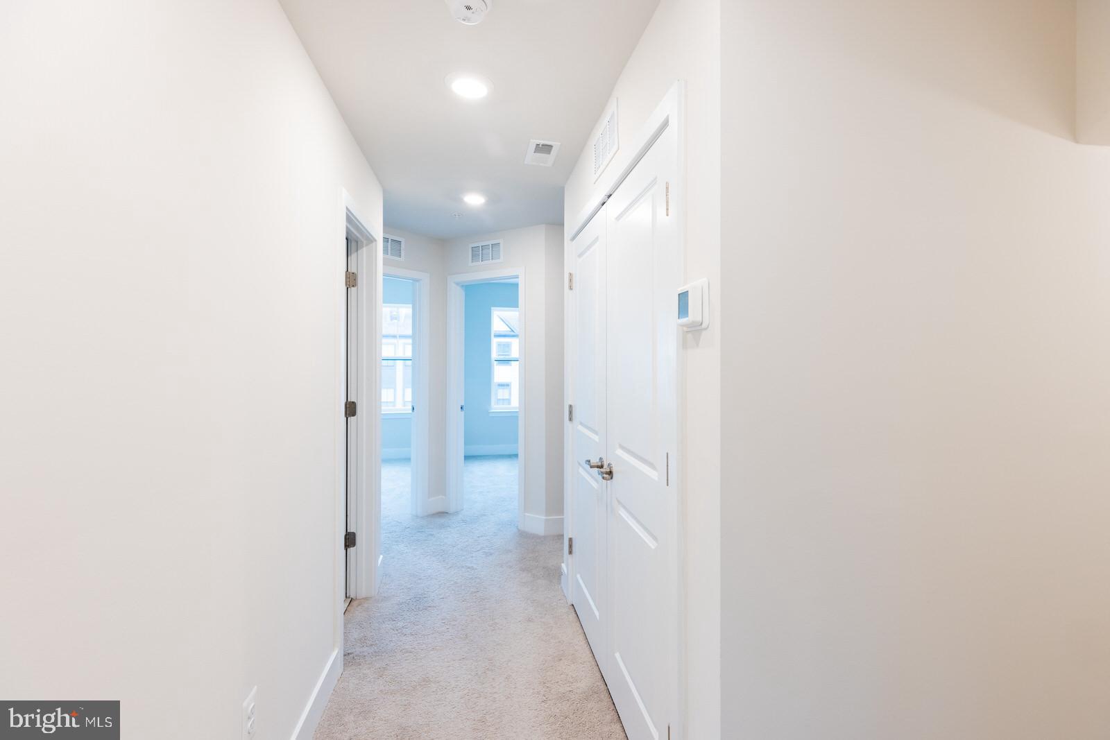 TANYARD SHORES - Residential