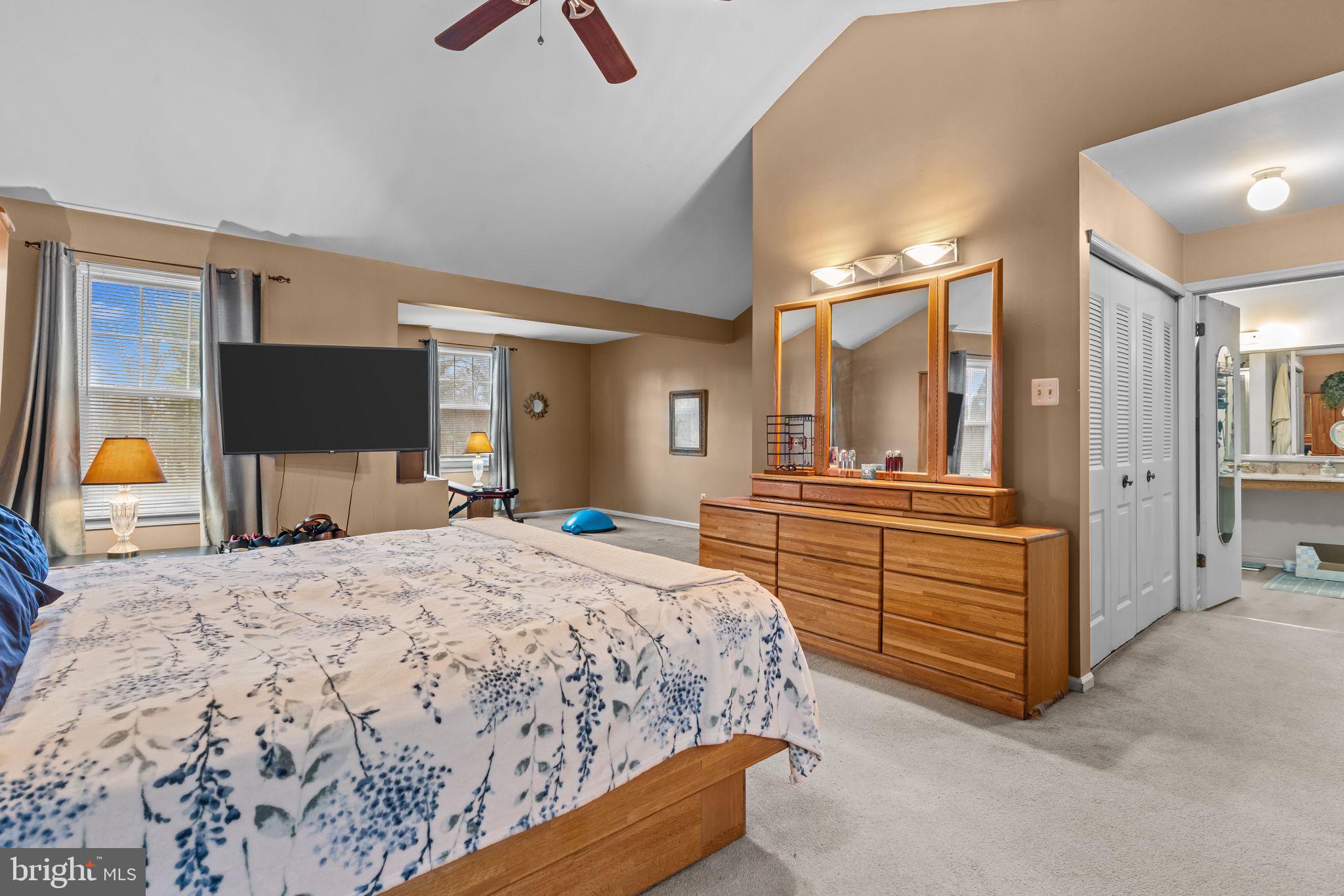 VICTORIA GLEN - Residential